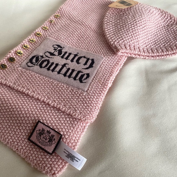 JUICY COUTURE LIGHT PINK BEANIE AND SCARF SET - Picture 4 of 4
